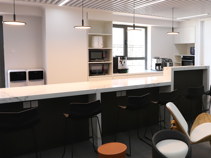 pg赏金女王单机版试玩平台-pg赏金女王单机版试玩平台官方2025最新版11.22.33.350-绿色资源网